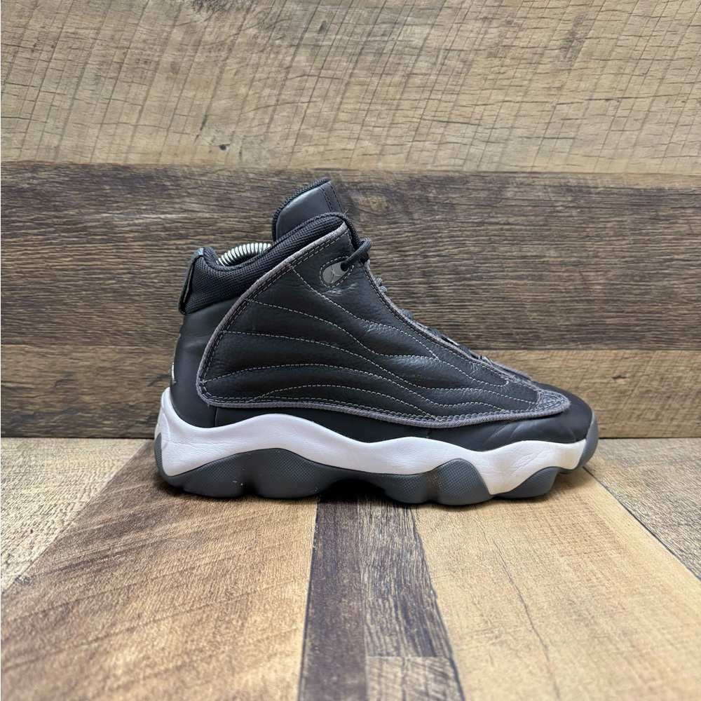 Jordan Athletic Shoes in Black and White